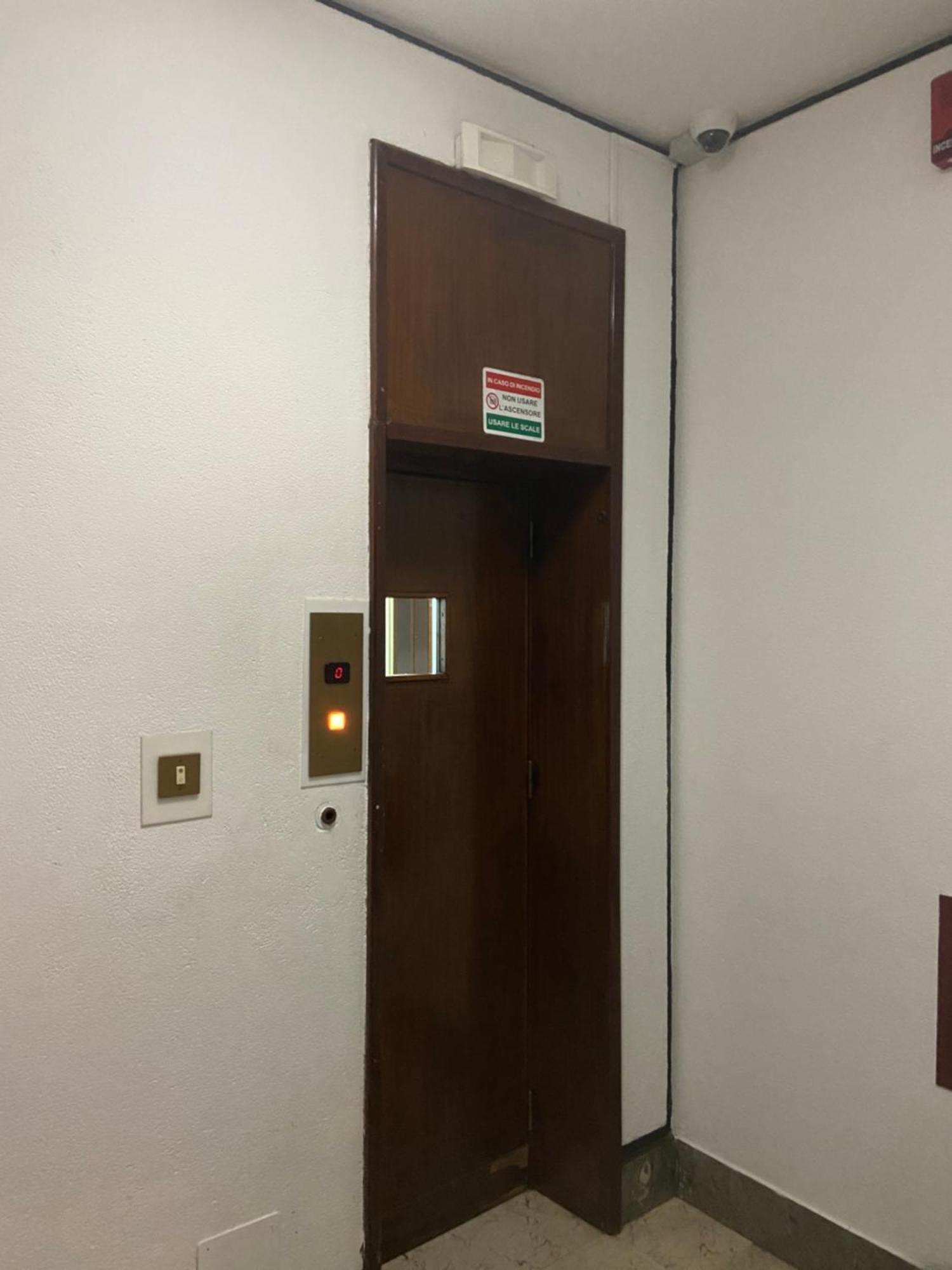 La Zisa Luxury Apartment باليرمو المظهر الخارجي الصورة